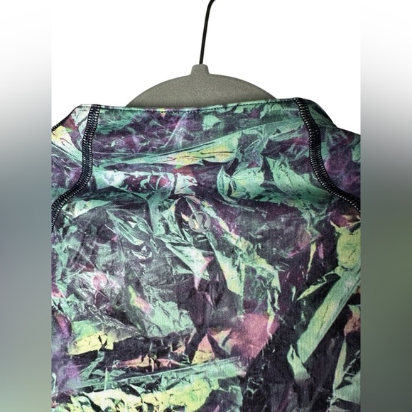 Lululemon Reversible Find Your Bliss Jacket Vintage Green Iridescent Size 4 - Picture 7 of 8